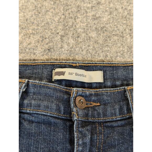 Levi's 515 Jeans 10M Women's 30x32 Bootcut Blue Cotton Mid-Rise Flared Dark Wash - Picture 2 of 10